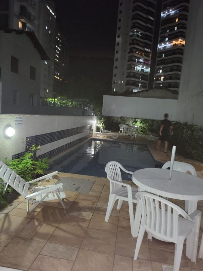 Apartamento Em Pitangueiras - 100 Metros Da Praia Guaruja Exterior photo