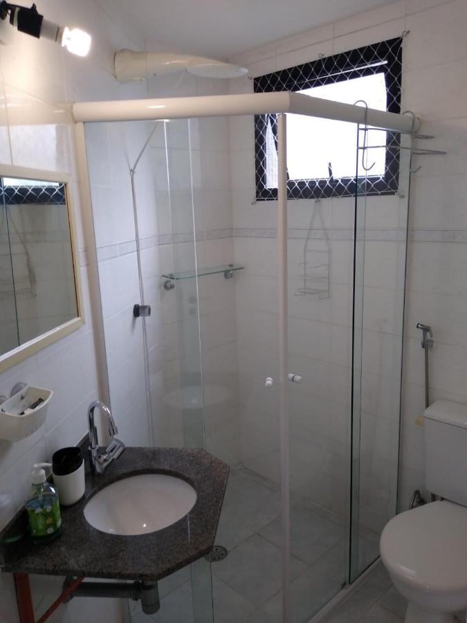 Apartamento Em Pitangueiras - 100 Metros Da Praia Guaruja Exterior photo